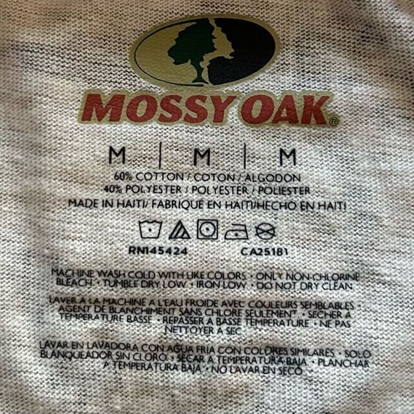 NWT … MOSSY OAK “Size: M” Shirt - Picture 3 of 4